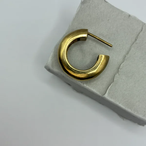 Hear Ring in bronze, preview image